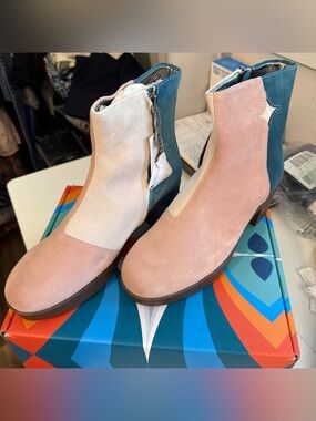 Lazo Luna Multicolor Suede Ankle Bootie Zip Colorblock Women’s US 9.5